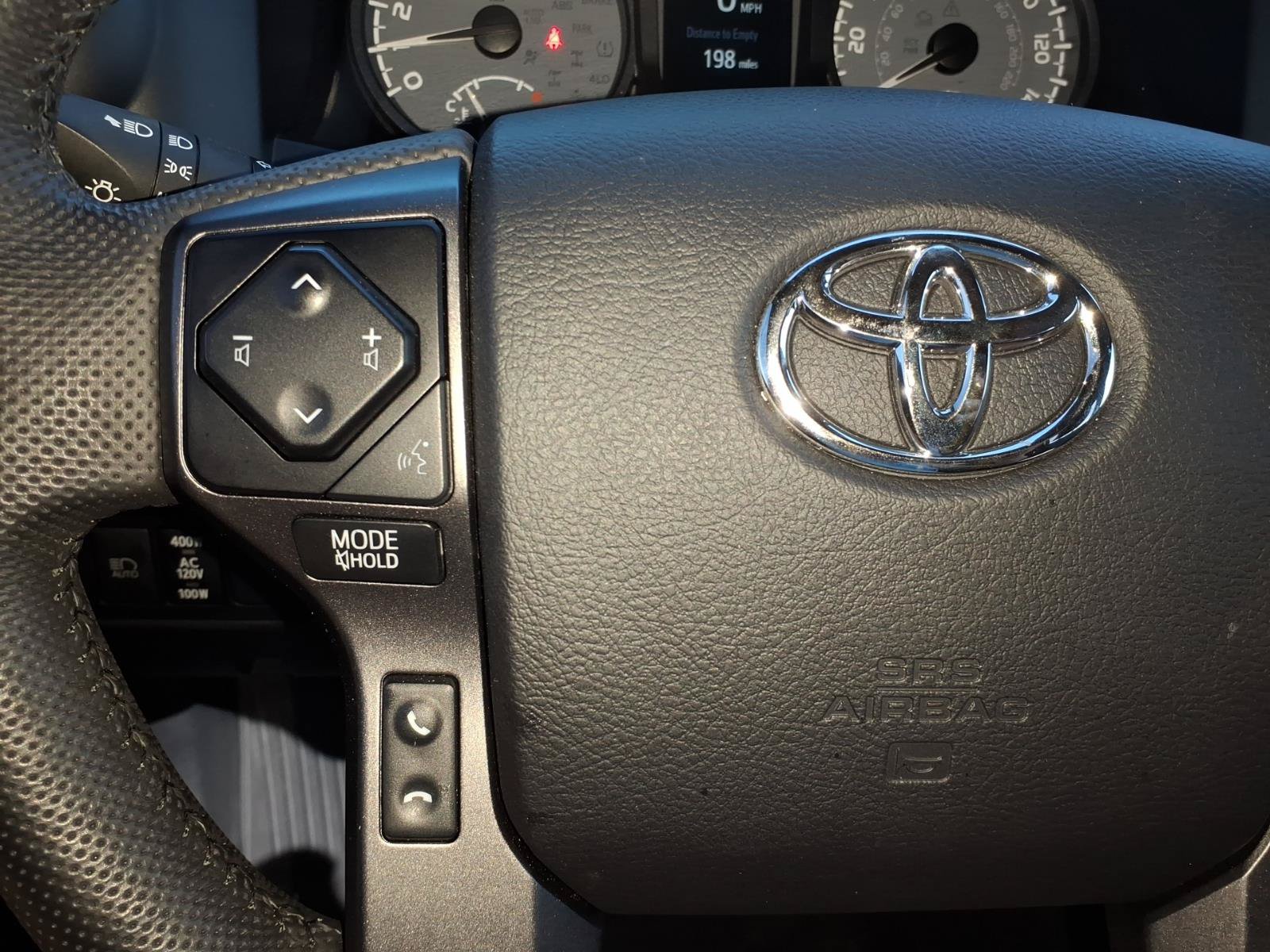 Used 2022 Toyota Tacoma TRD Pro AWD/4WD image 18