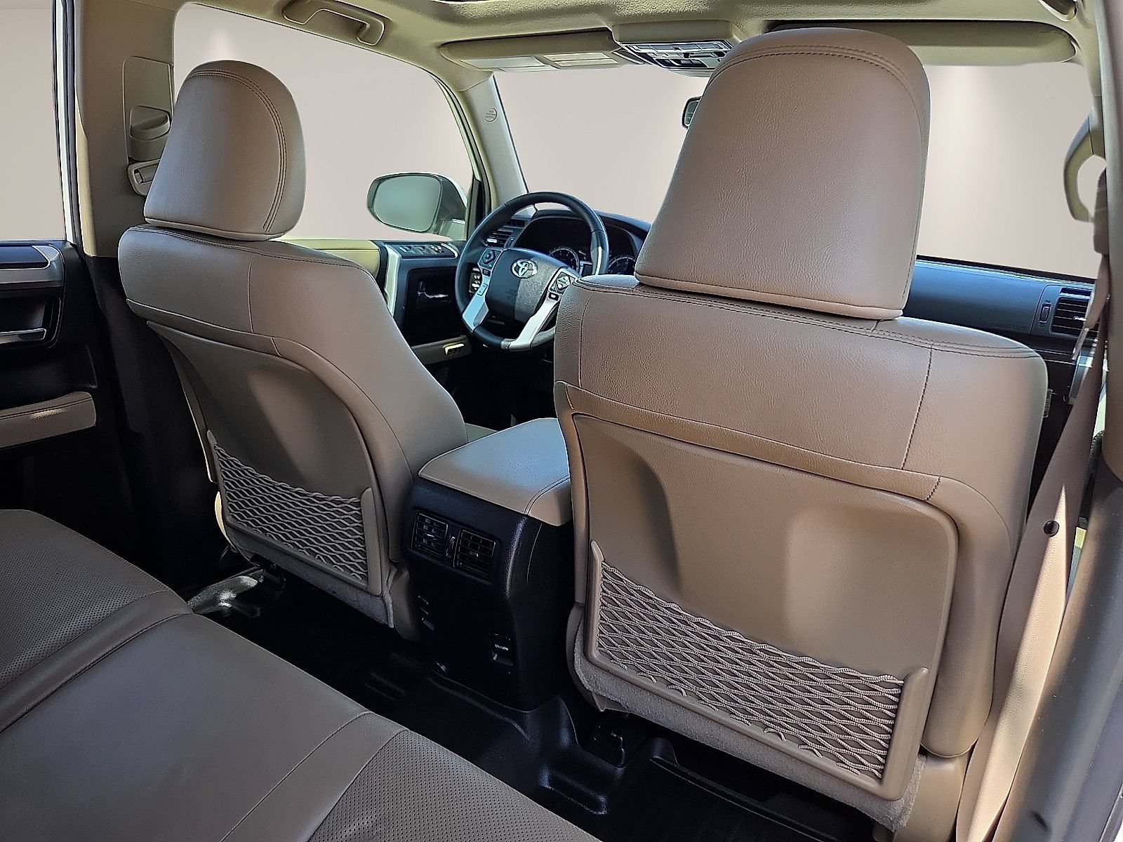 Used 2018 Toyota 4Runner Limited RWD image 10