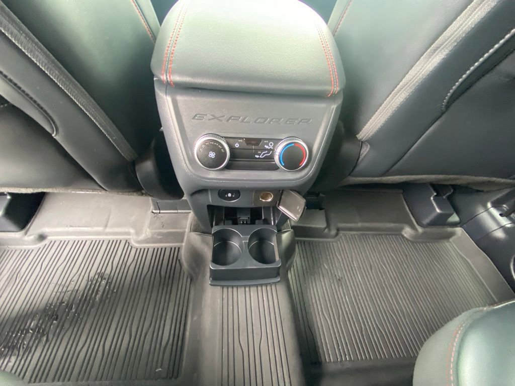 Certified 2025 Ford Explorer ST-Line image 25