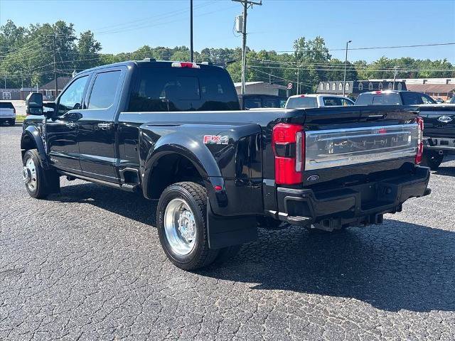 Certified 2023 Ford F450 Platinum w/ FX4 Off-Road Package AWD/4WD image 5