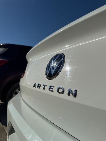 Used 2021 Volkswagen Arteon SE image 9