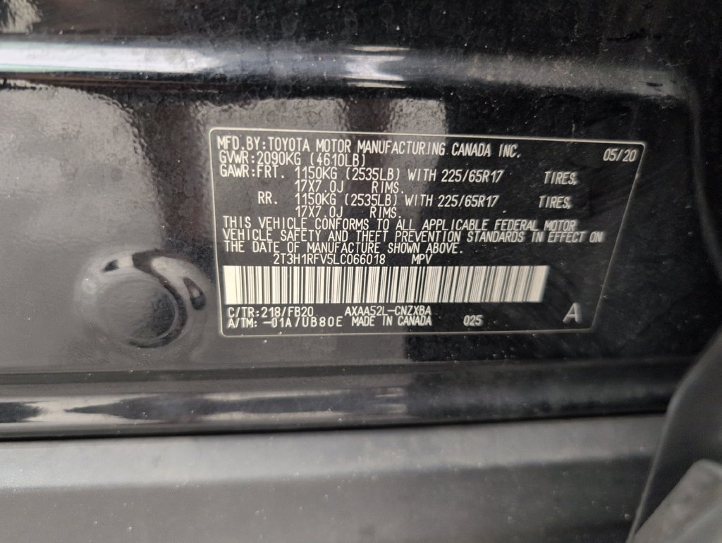 Used 2020 Toyota RAV4 LE FWD image 38