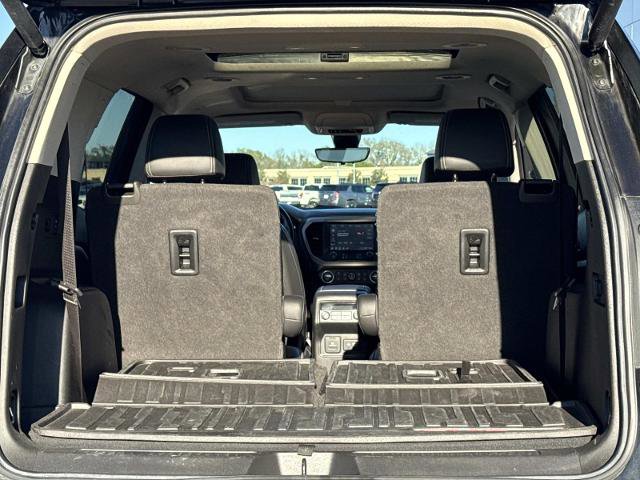 Used 2020 GMC Acadia Denali w/ Technology Package image 12