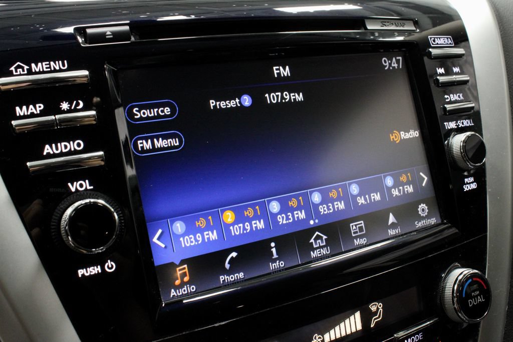 Used 2017 Nissan Murano SL FWD image 3