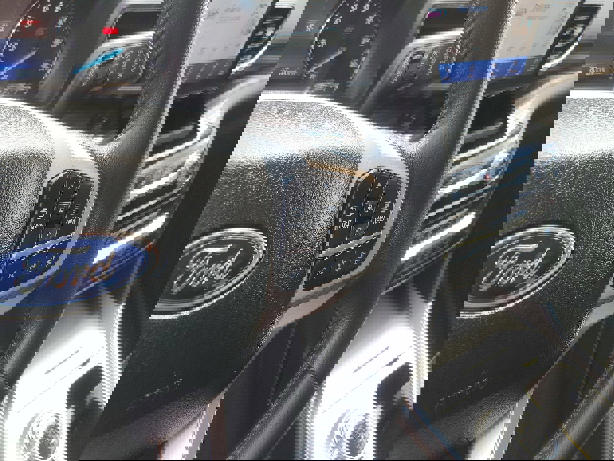 Certified 2022 Ford Explorer Limited w/ Hybrid Equipment Group 310A image 26