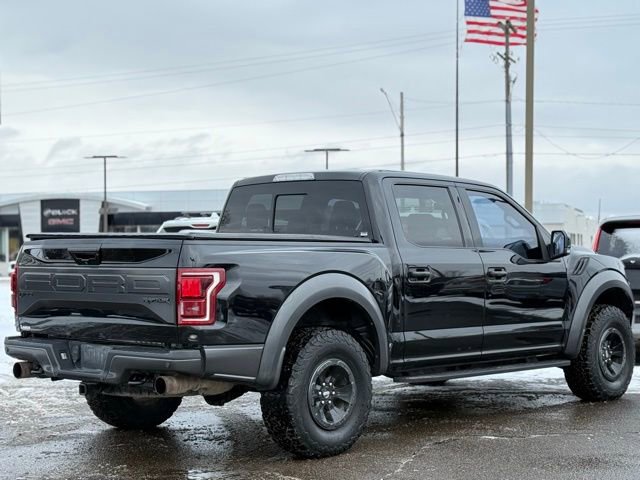 Certified 2018 Ford F150 Raptor w/ Equipment Group 802A Luxury image 37