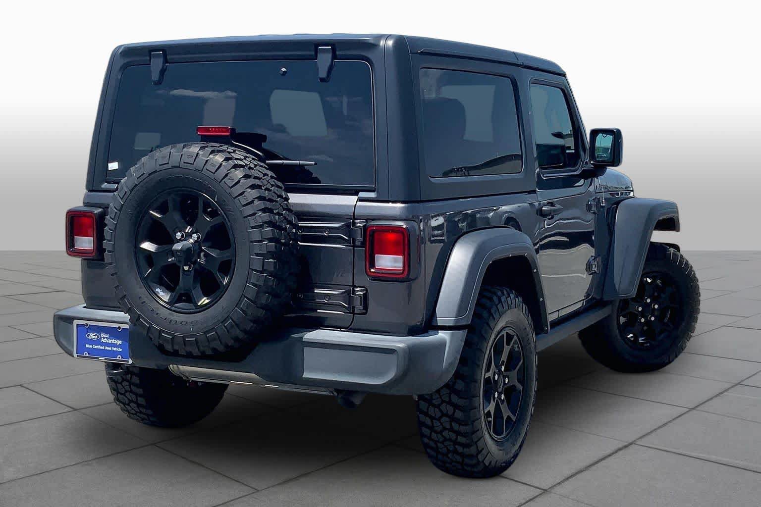 Used 2022 Jeep Wrangler Sport AWD/4WD image 12