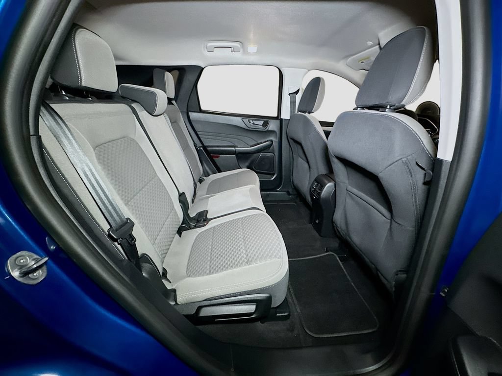 Certified 2022 Ford Escape SE AWD/4WD image 37