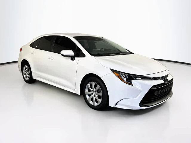 Used 2023 Toyota Corolla LE FWD image 22