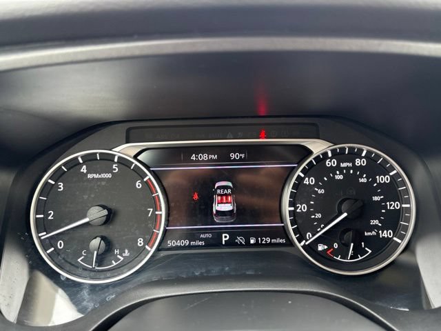 Used 2025 Nissan Rogue SV AWD/4WD image 19