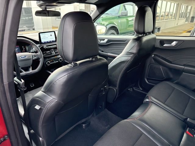 Certified 2023 Ford Escape ST-Line w/ Equipment Group 301A image 31