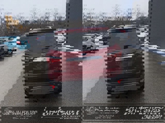 Certified 2018 Ford EcoSport Titanium image 16