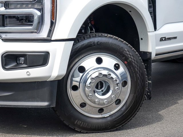 Certified 2026 Ford F450 Platinum w/ FX4 Off-Road Package AWD/4WD image 4