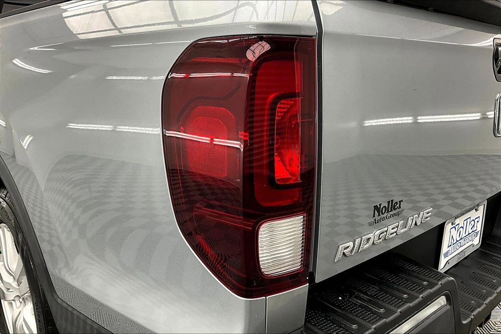 Used 2019 Honda Ridgeline RT image 31