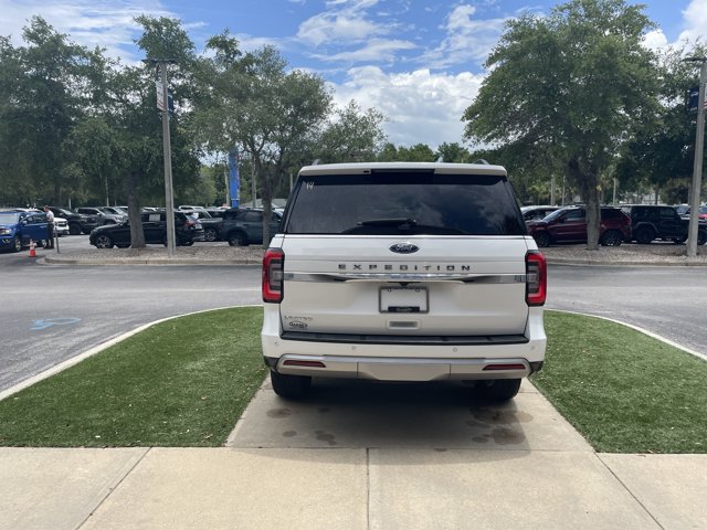 Certified 2024 Ford Expedition Limited RWD image 6