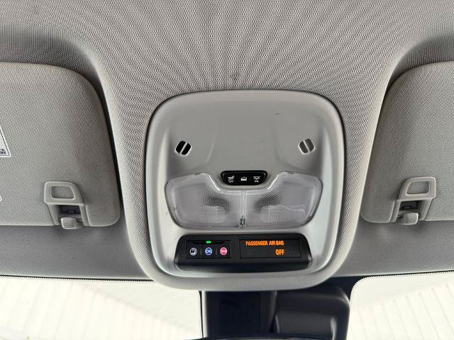 Used 2025 Chevrolet TrailBlazer LT FWD image 19