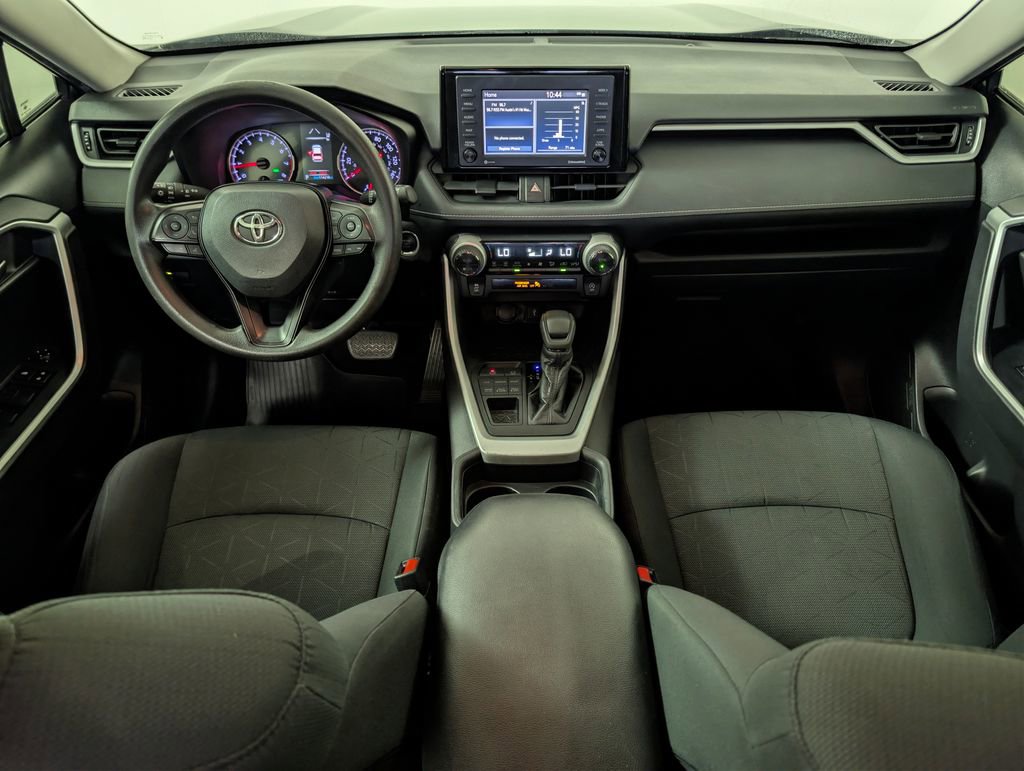 Used 2020 Toyota RAV4 XLE AWD/4WD image 13