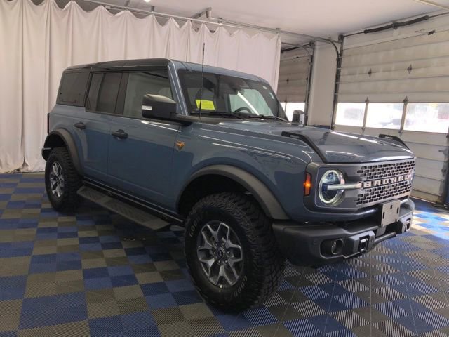 Certified 2025 Ford Bronco Badlands image 5