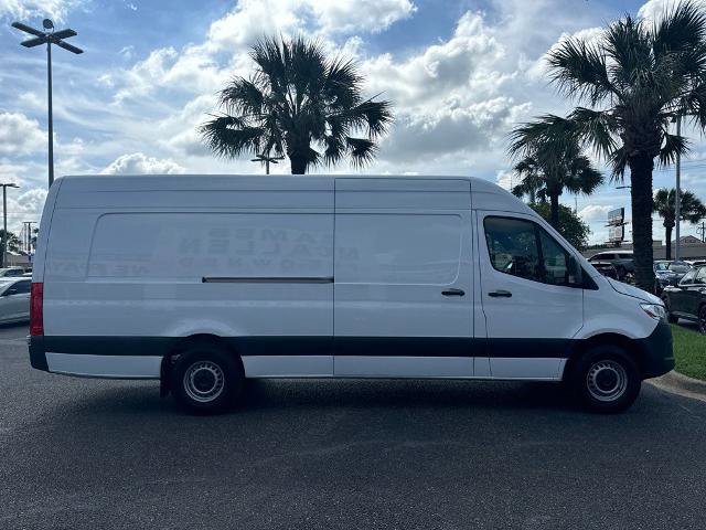 Used 2024 Mercedes-Benz Sprinter 2500 image 6