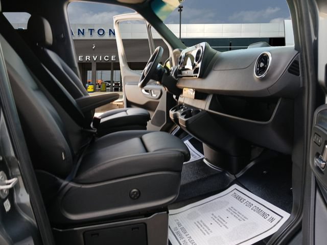 Used 2026 Mercedes-Benz Sprinter 2500 image 15