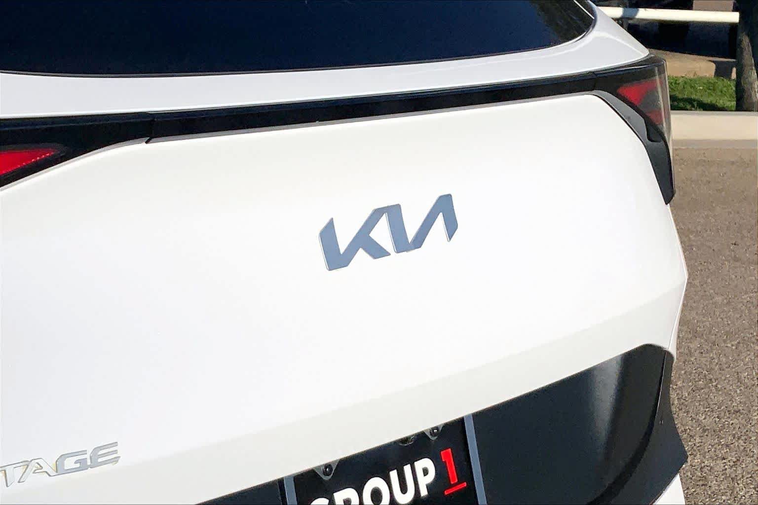 Used 2026 Kia Sportage LX FWD image 10