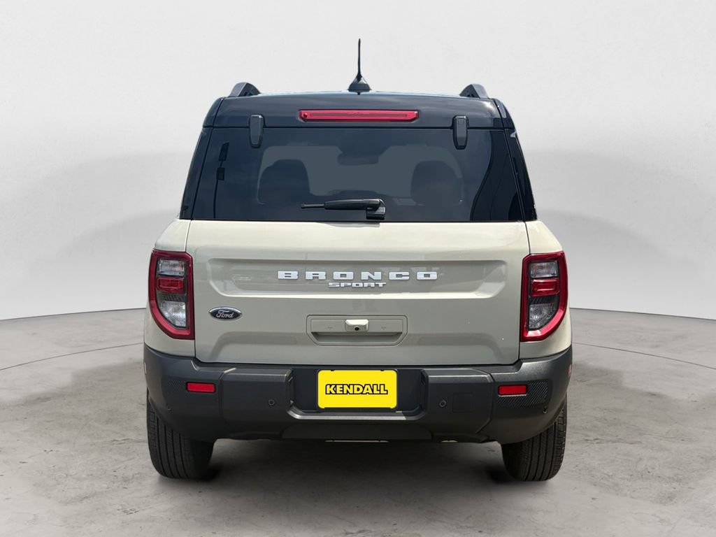Certified 2025 Ford Bronco Sport Outer Banks w/ Outer Banks Tech Package+ AWD/4WD image 4