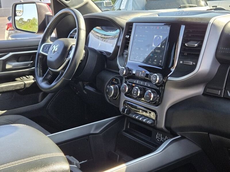 Used 2022 RAM 1500 Big Horn AWD/4WD image 24