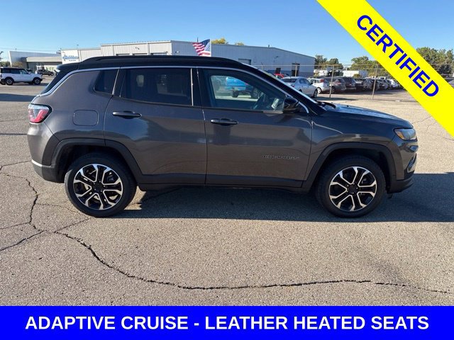 Used 2024 Jeep Compass Limited AWD/4WD image 10