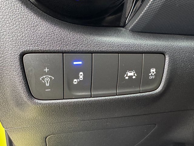 Used 2019 Hyundai Kona Limited image 27