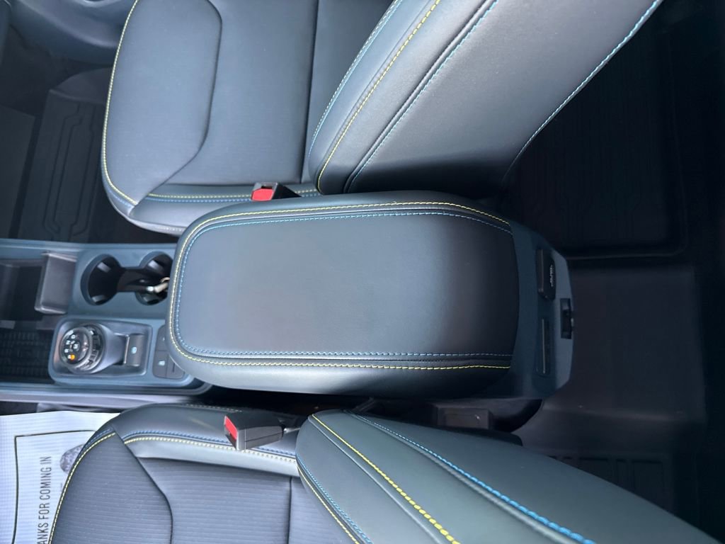 Certified 2025 Ford Maverick Lobo image 26