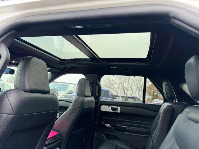 Certified 2021 Ford Explorer ST w/ Equipment Group 401A image 12