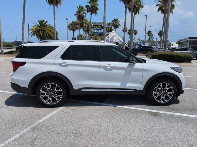 Certified 2025 Ford Explorer Platinum w/ Ultimate Package AWD/4WD image 3