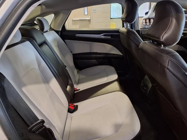 Certified 2019 Ford Fusion SE w/ Equipment Group 151A FWD image 27