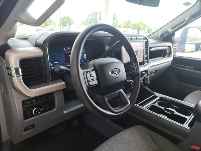 Certified 2024 Ford F250 XLT w/ Black Appearance Package AWD/4WD image 7