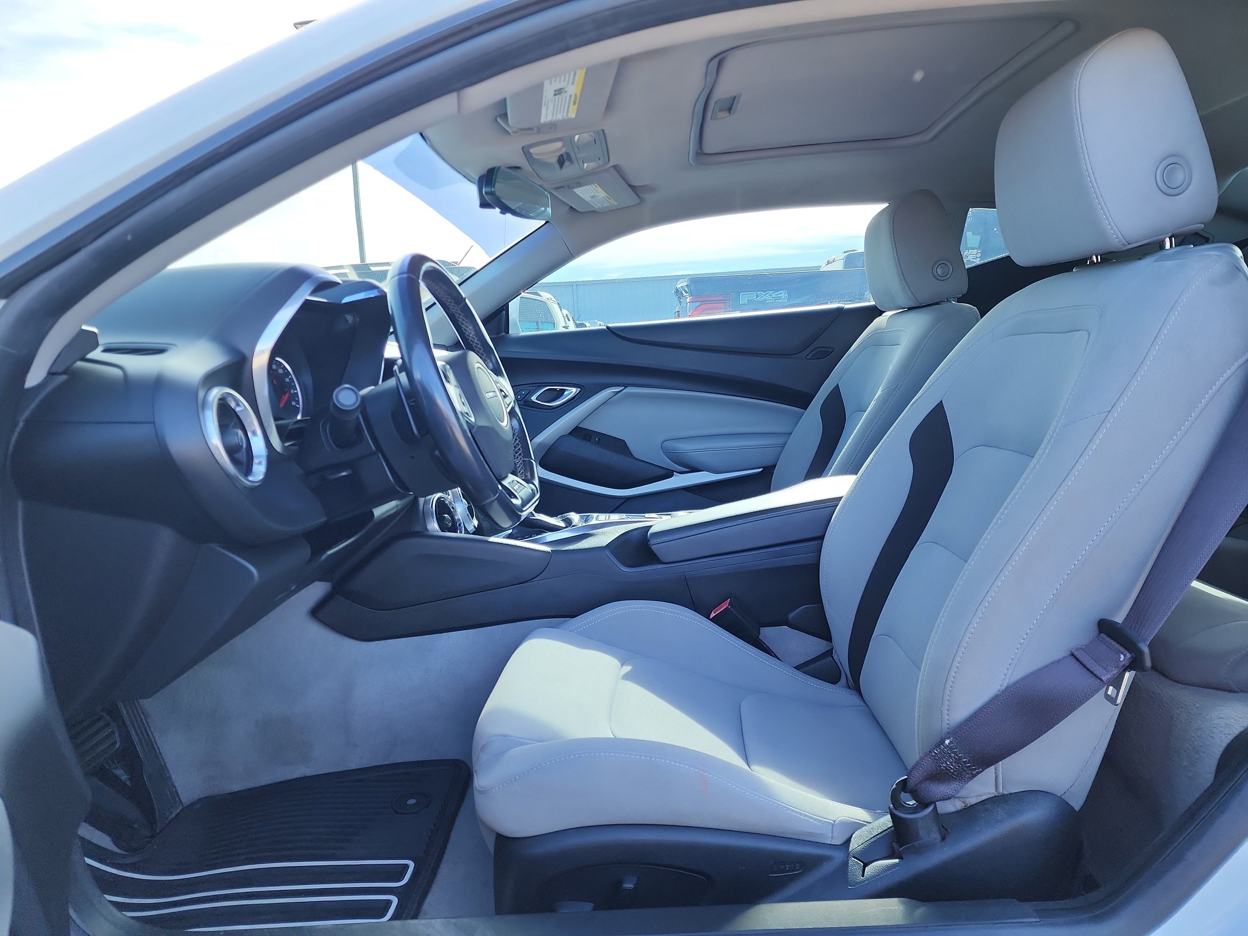 Used 2017 Chevrolet Camaro LT w/ RS Package image 10