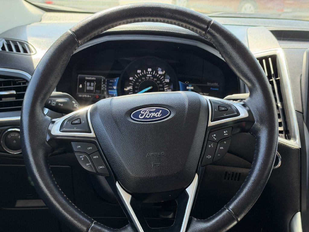 Certified 2023 Ford Edge Titanium AWD/4WD image 12