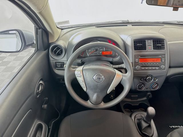 Used 2018 Nissan Versa S image 23