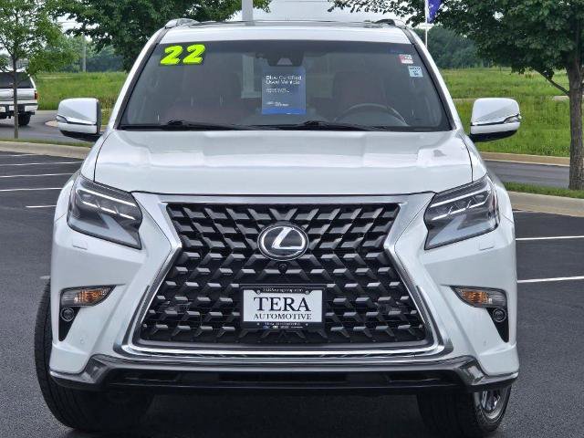 Used 2022 Lexus GX 460 Luxury w/ Sport Design Package AWD/4WD image 3