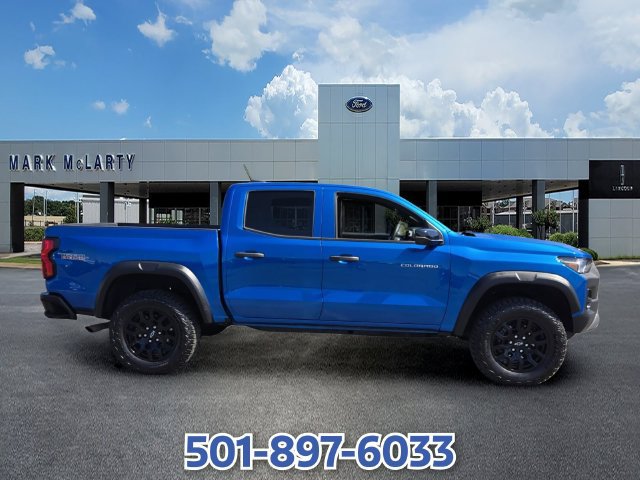 Used 2024 Chevrolet Colorado Trail Boss w/ Advanced Trailering Package AWD/4WD image 6