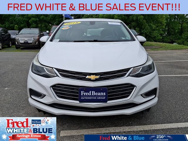 Used 2018 Chevrolet Cruze Premier FWD image 3