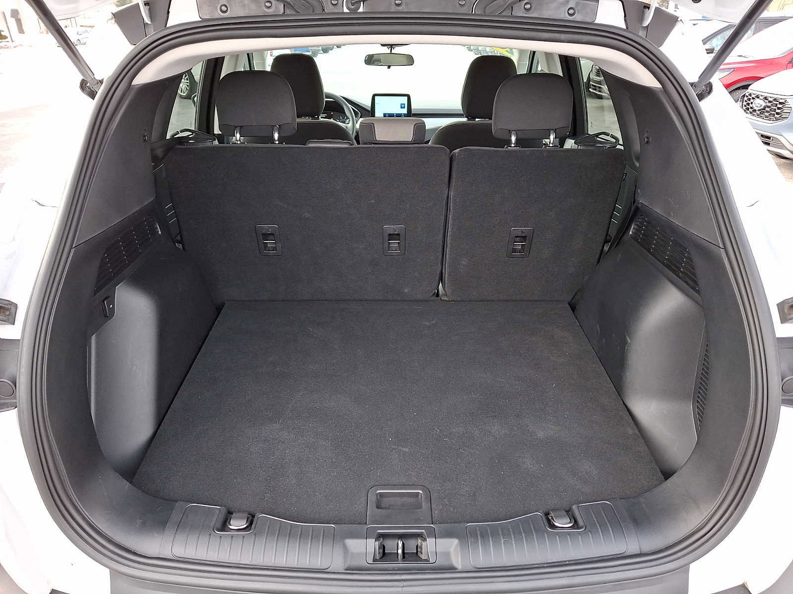 Certified 2022 Ford Escape SE image 28