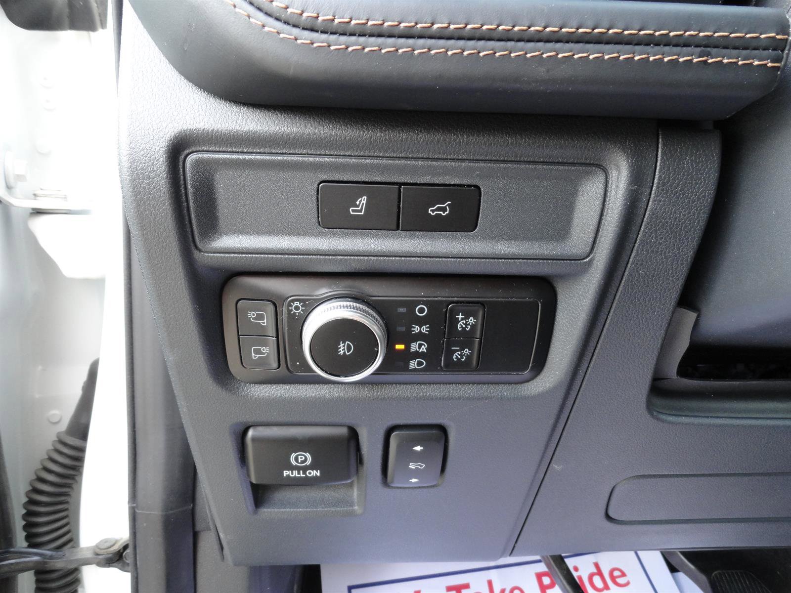 Certified 2022 Ford Expedition Max Platinum AWD/4WD image 11