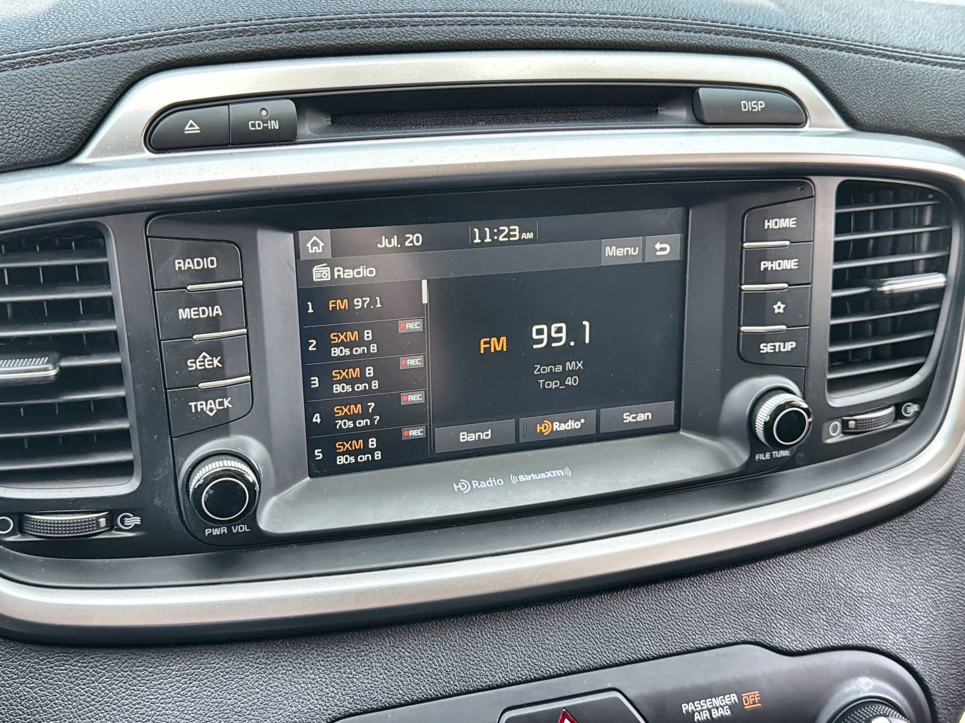Used 2019 Kia Sorento FWD w/ LX Convenience Package image 16