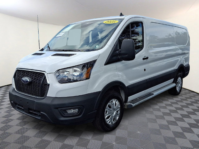 Certified 2025 Ford Transit 250 Low Roof w/ Exterior Upgrade Package RWD image 3