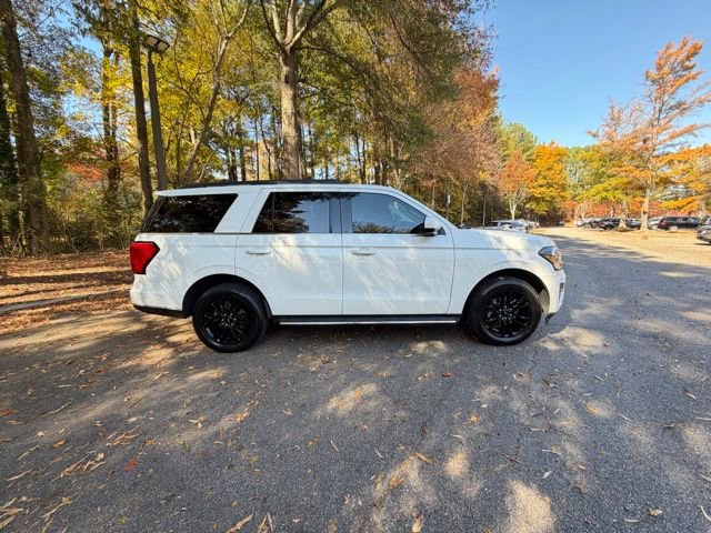 Certified 2023 Ford Expedition XLT image 6