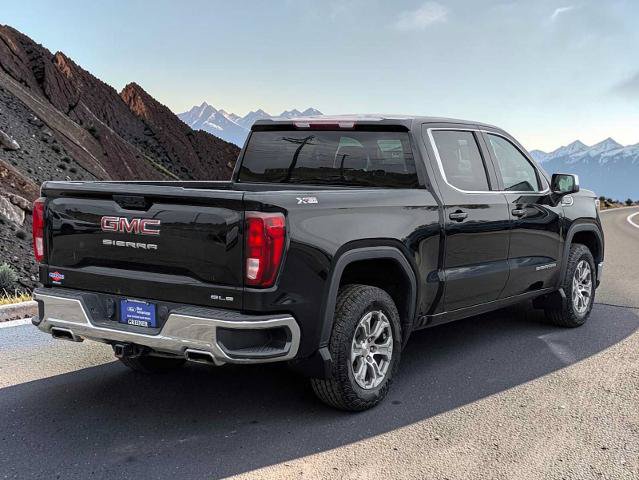 Used 2023 GMC Sierra 1500 SLE AWD/4WD image 6