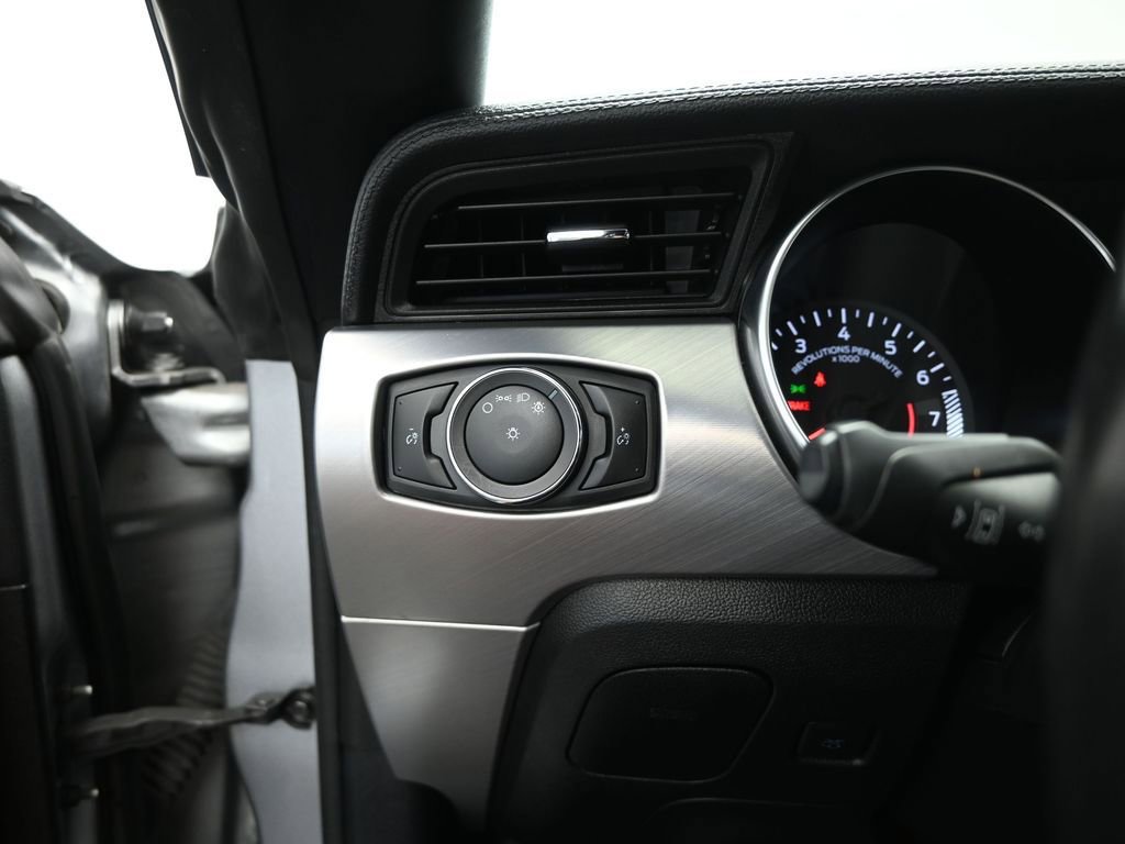 Certified 2022 Ford Mustang Premium image 12