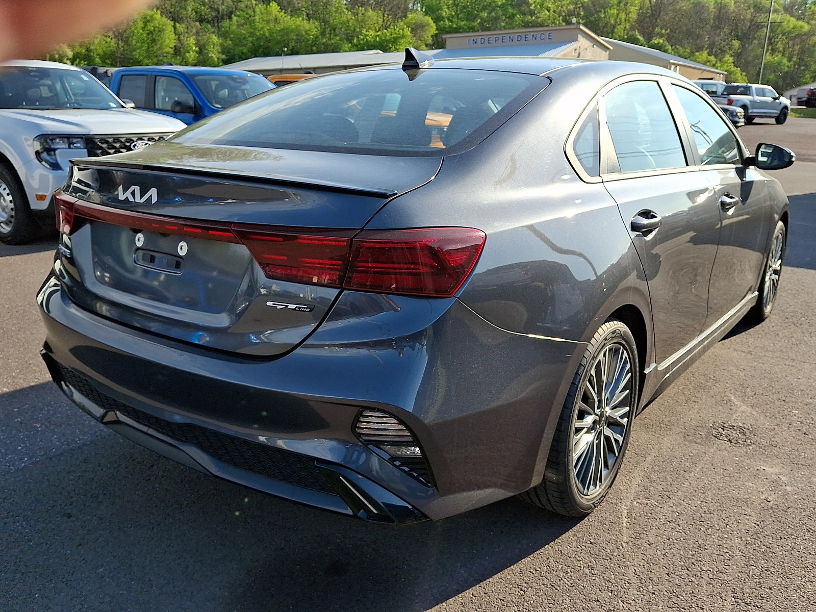 Used 2022 Kia Forte GT-Line w/ GT-Line Technology Package FWD image 10