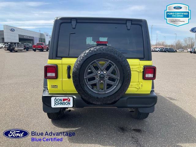 Used 2024 Jeep Wrangler Unlimited Sport w/ Convenience Group AWD/4WD image 4