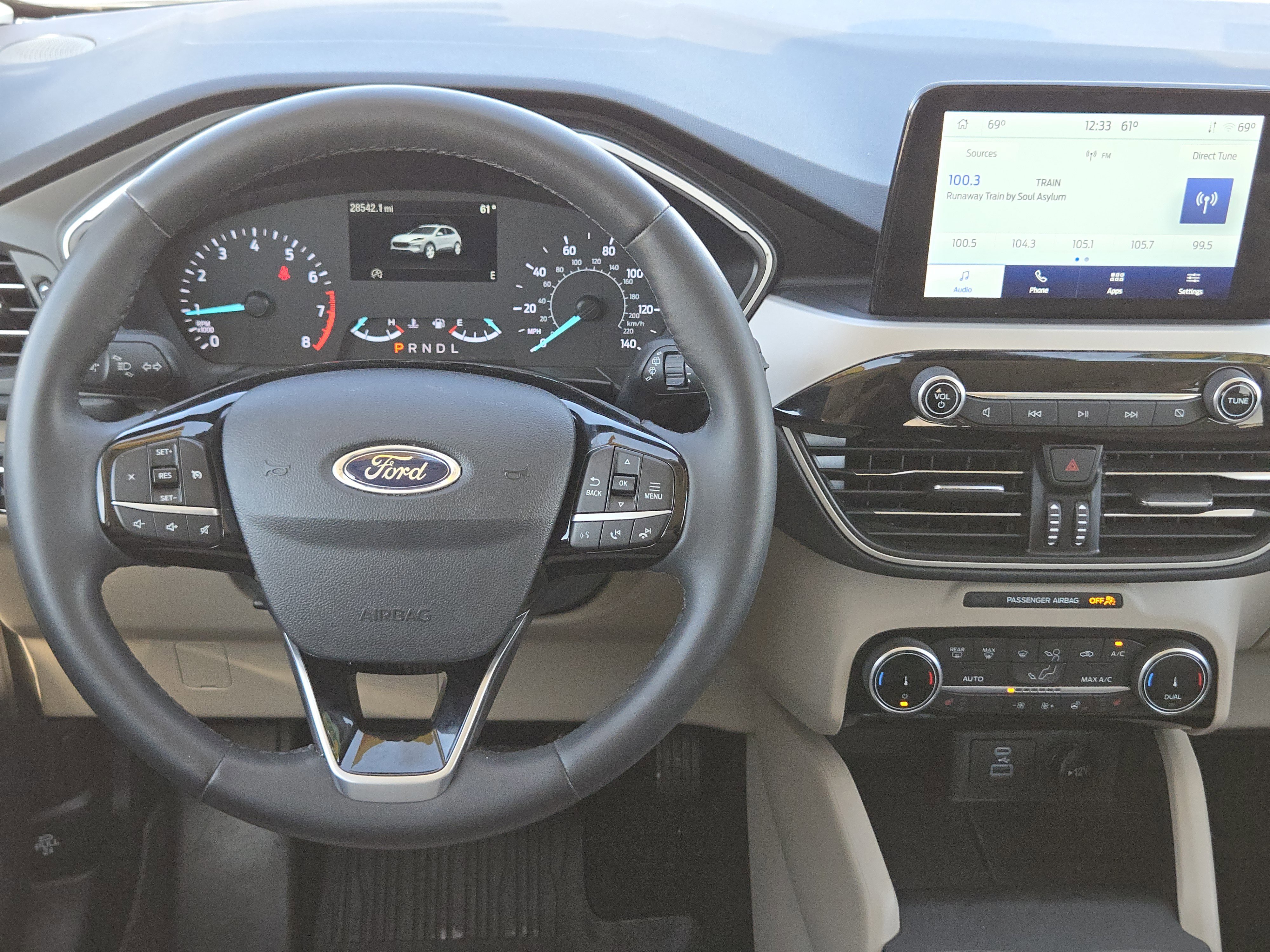 Certified 2022 Ford Escape SEL image 25